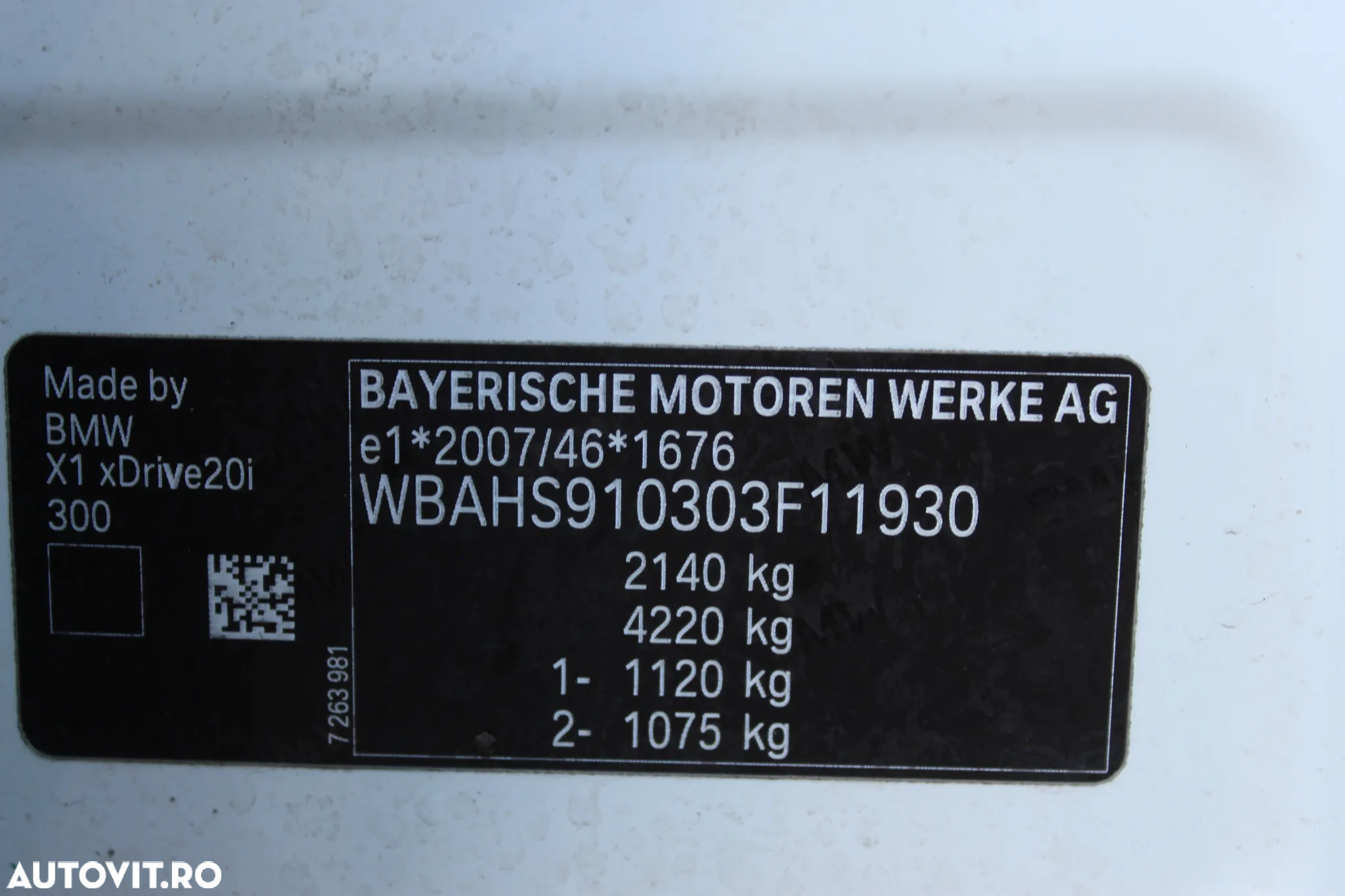 BMW X1 xDrive20i AT Sport Line - 40