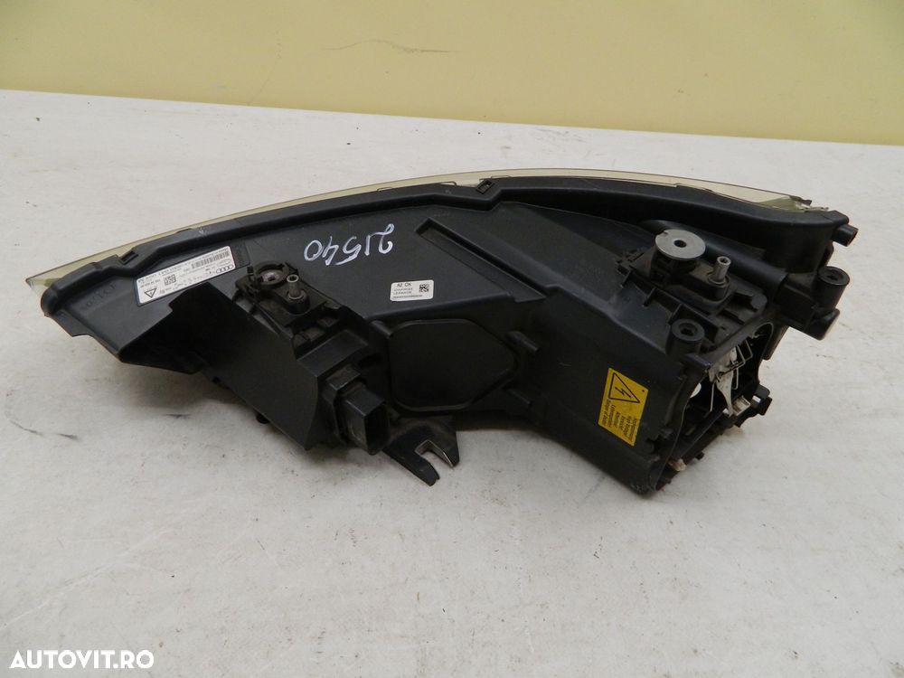 Far dreapta Audi A1 8X Bi-xenon 2010, 2011, 2012, 2013, 2014, cod origine 8X0941004M - 7