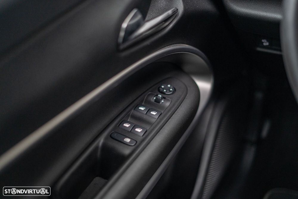 Jeep Avenger 1.2 GSE T3 Altitude - 54