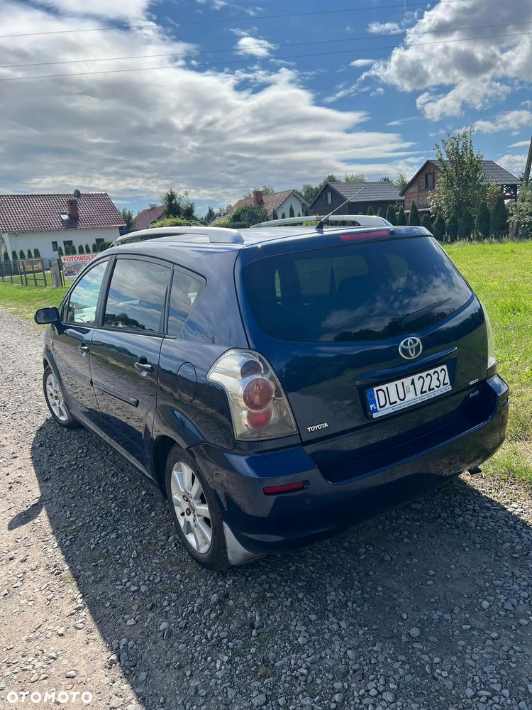 Toyota Corolla Verso 2.0 D-4D Sol 7os - 6