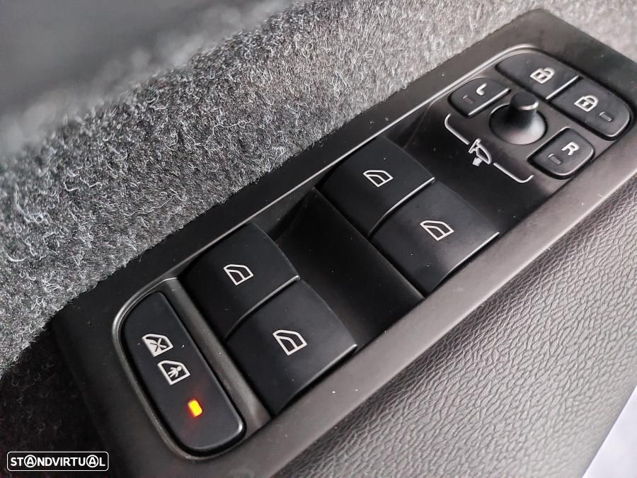 Volvo XC 40 1.5 T5 PHEV Inscription Expression - 12