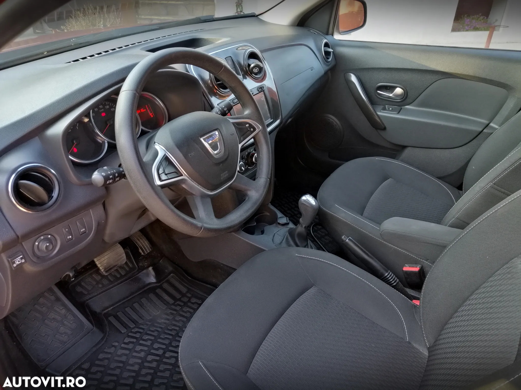 Dacia Logan MCV 0.9 TCe Easy-R Prestige - 9