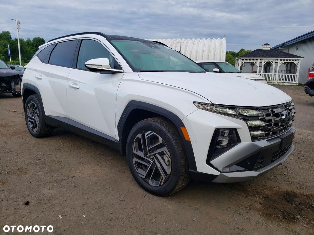 Hyundai Tucson - 1