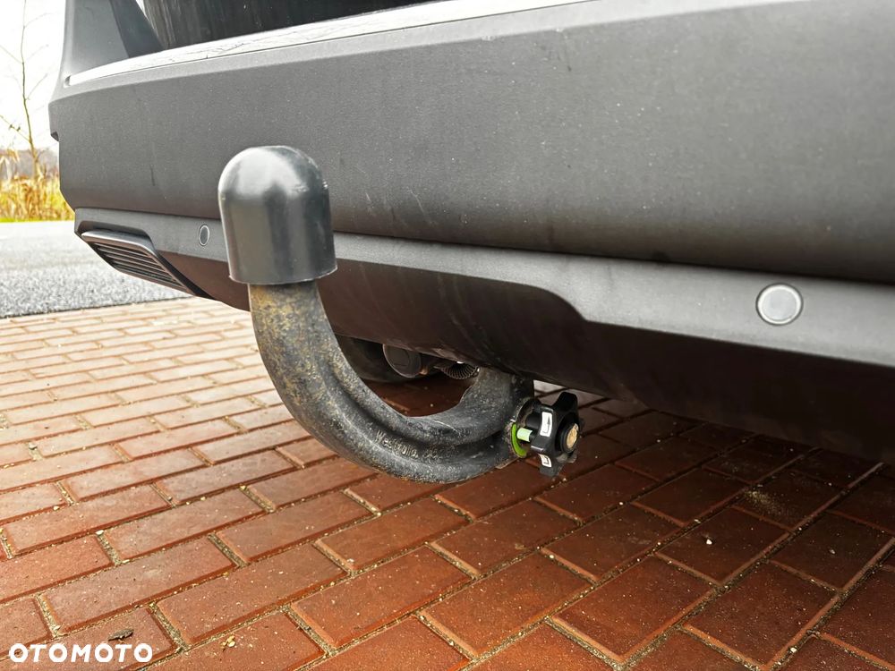 Peugeot 5008 2.0 BlueHDi Road Trip S&S EAT8 - 30