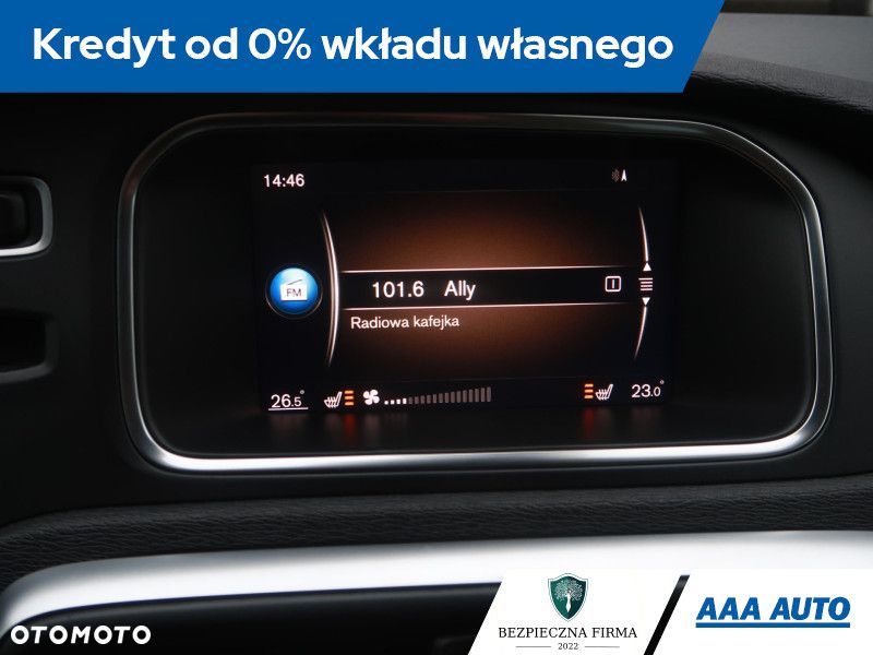 Volvo V40 - 14