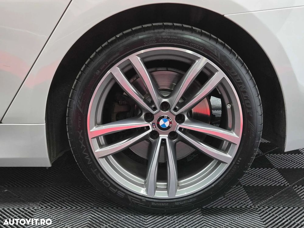 BMW Seria 7 730d xDrive - 39