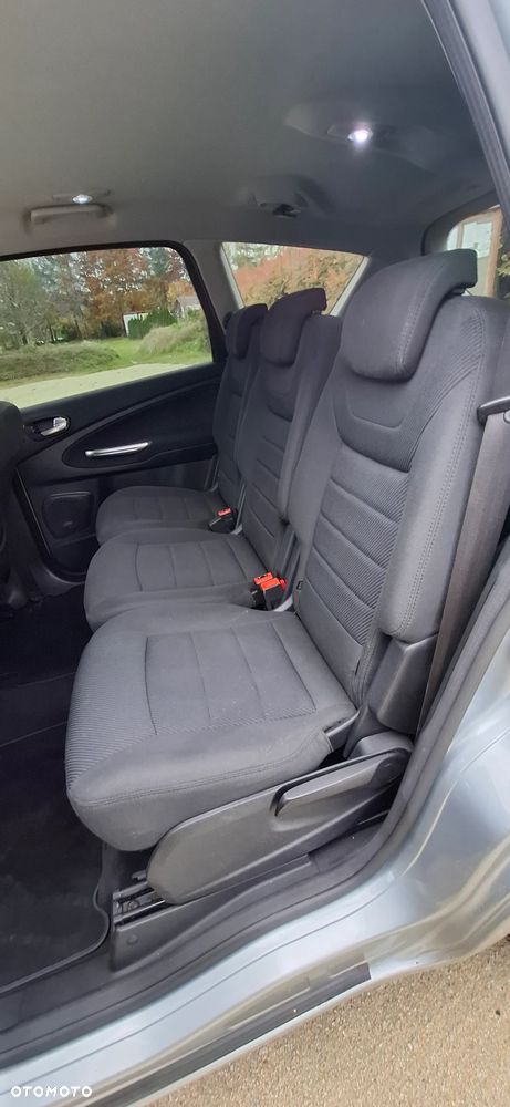 Ford S-Max 2.0 TDCi DPF Titanium - 27