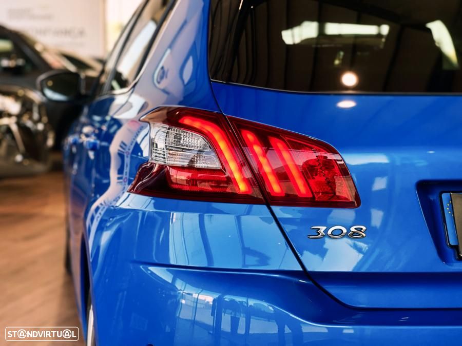 Peugeot 308 1.2 PureTech Allure Pack EAT8 - 7