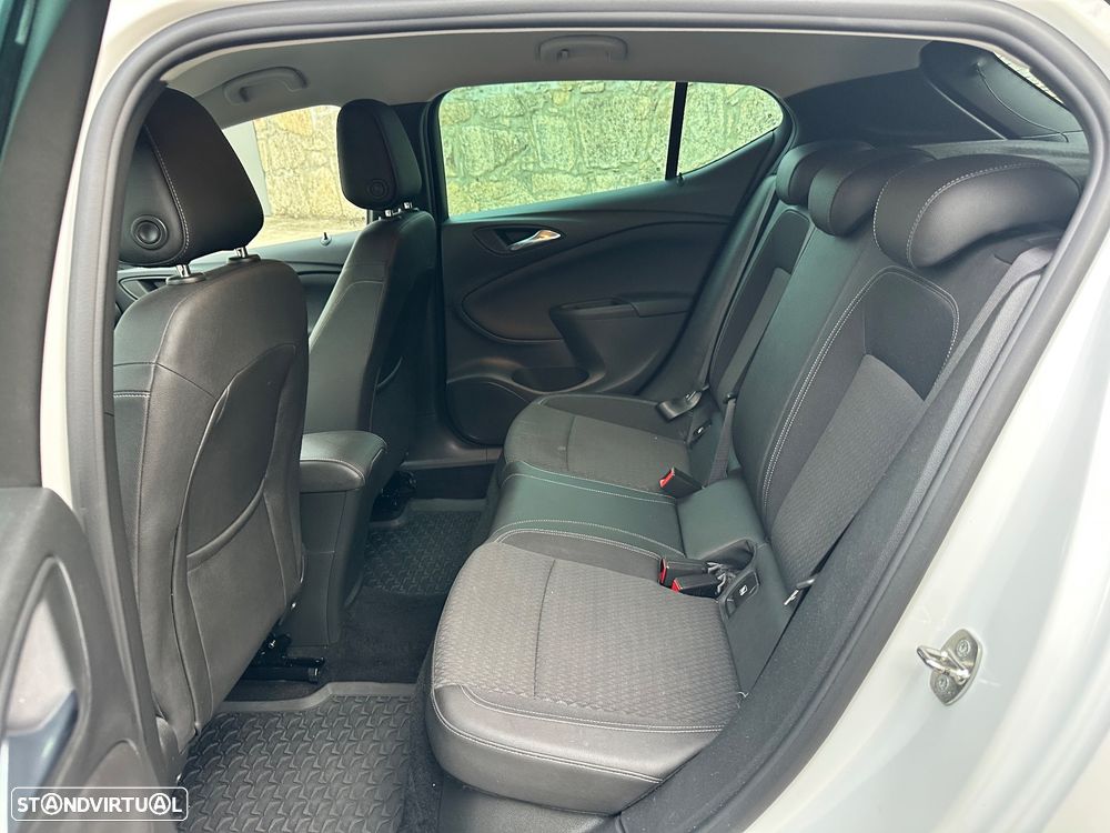 Opel Astra 1.6 CDTI Dynamic Sport S/S - 34