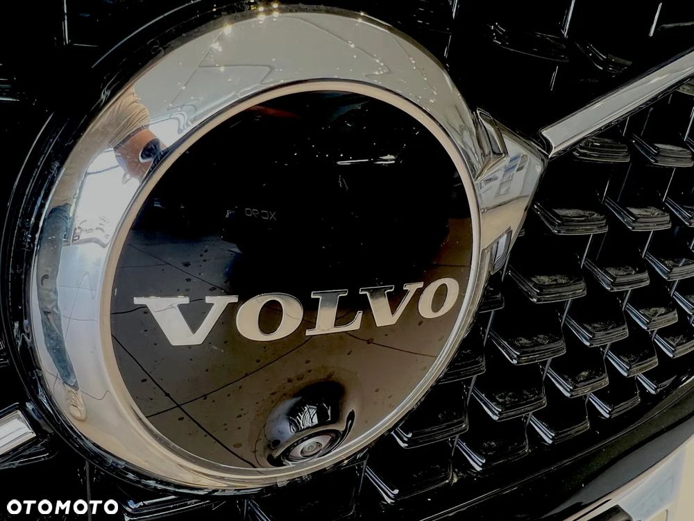 Volvo XC 60 B5 B AWD Plus Dark - 29