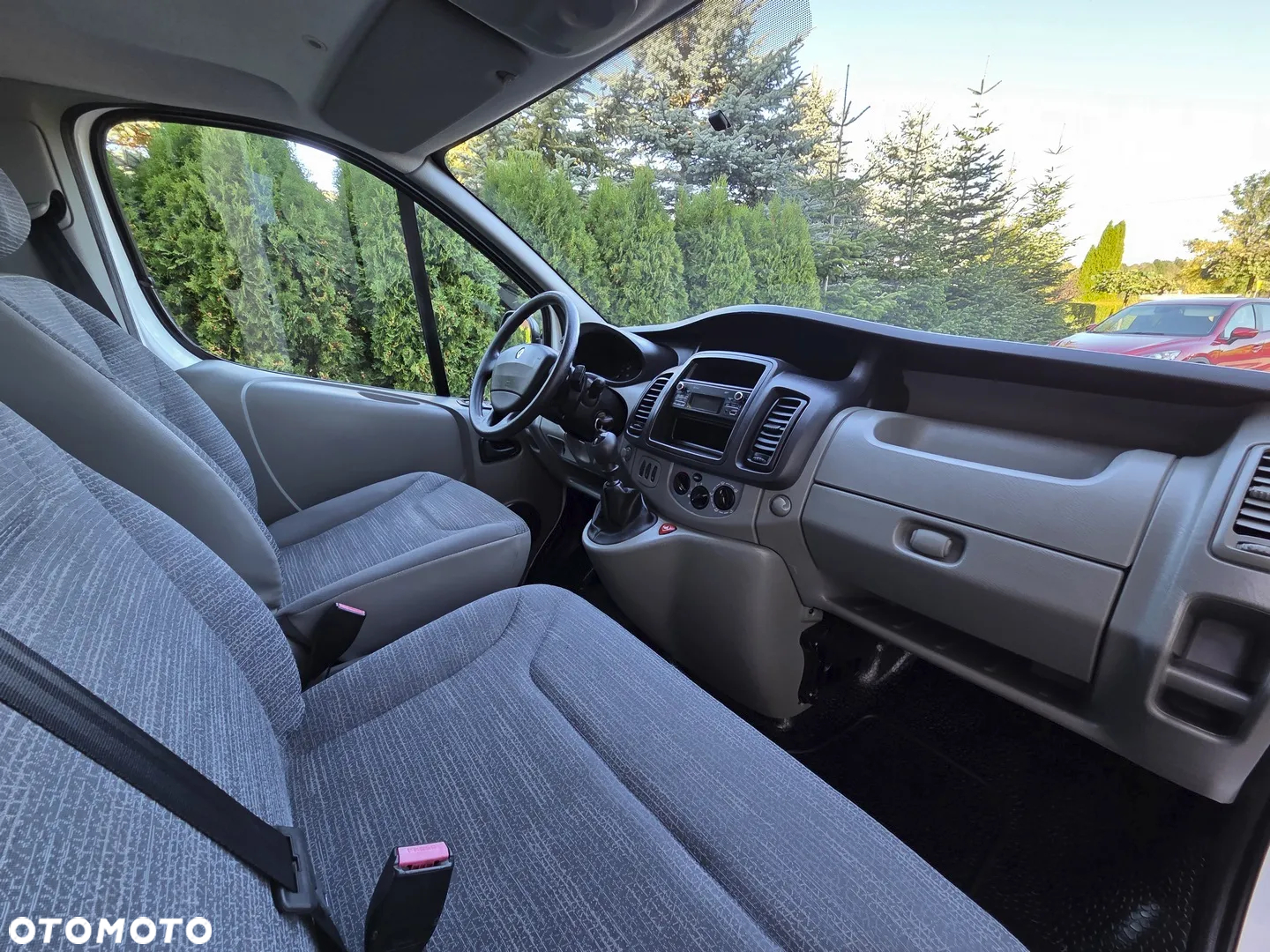 Renault Trafic - 21