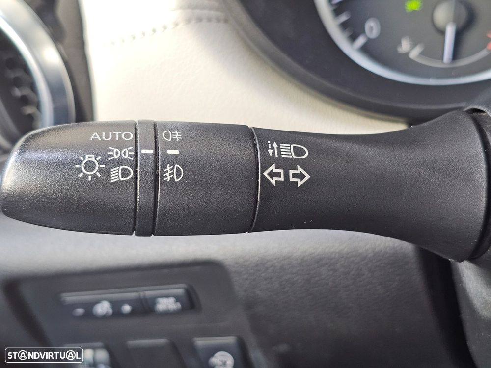 Nissan Micra IG-T 100 Xtronic N-Connecta - 30