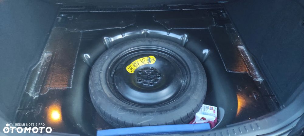 Ford Focus 1.0 EcoBoost Start-Stopp-System SYNC Edition - 21