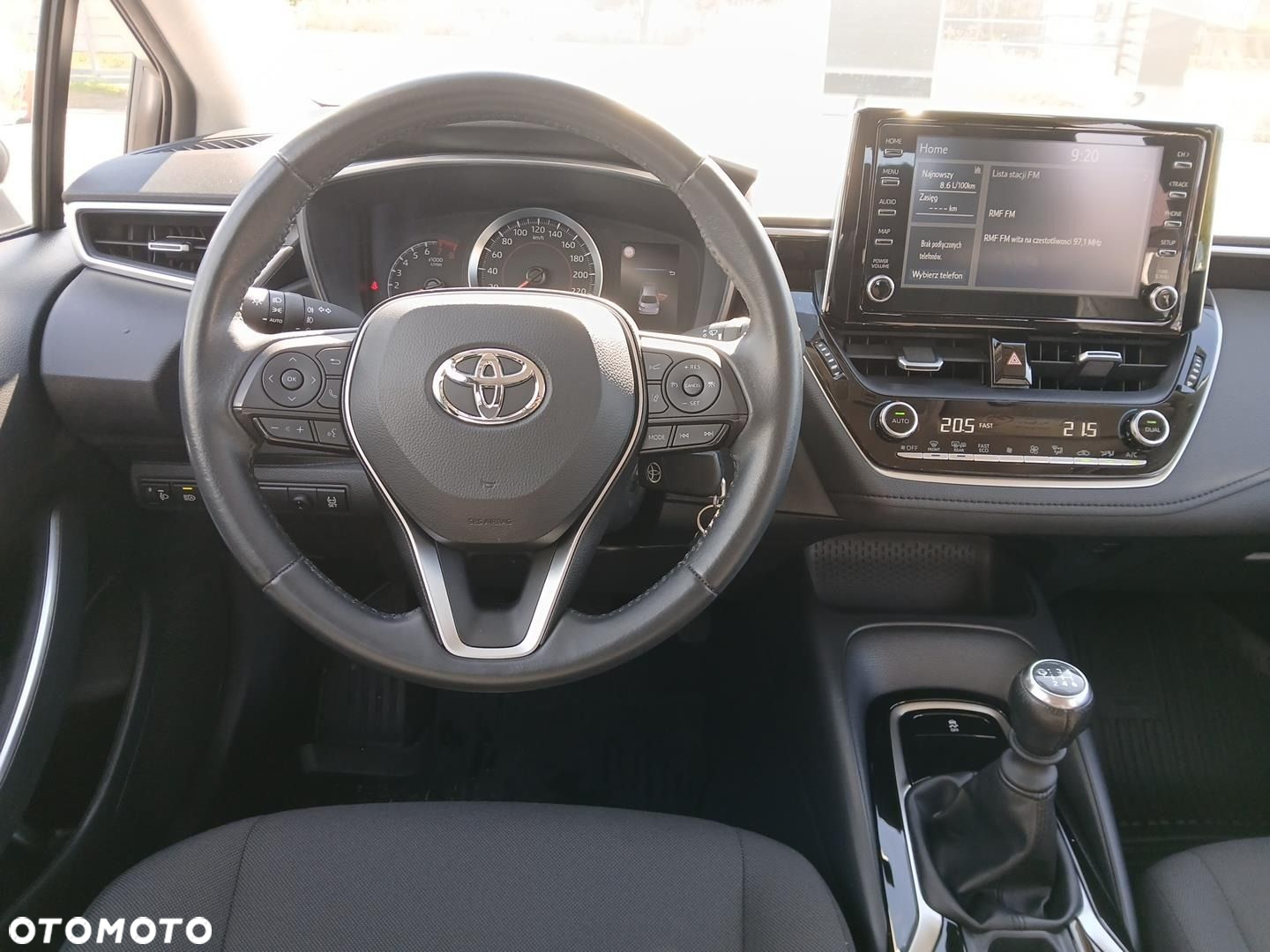Toyota Corolla - 17