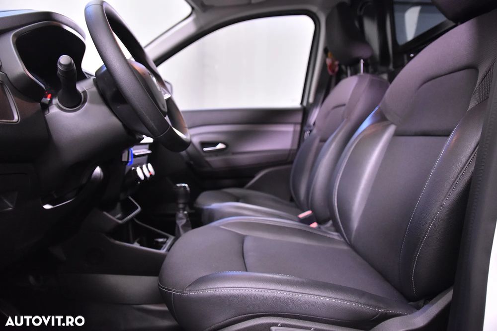 Renault Express - 17