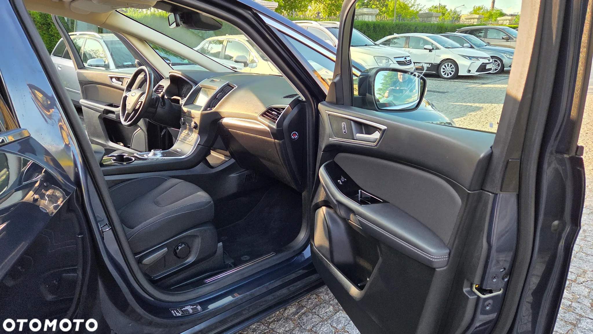 Ford S-Max 2.0 TDCi Titanium PowerShift - 28