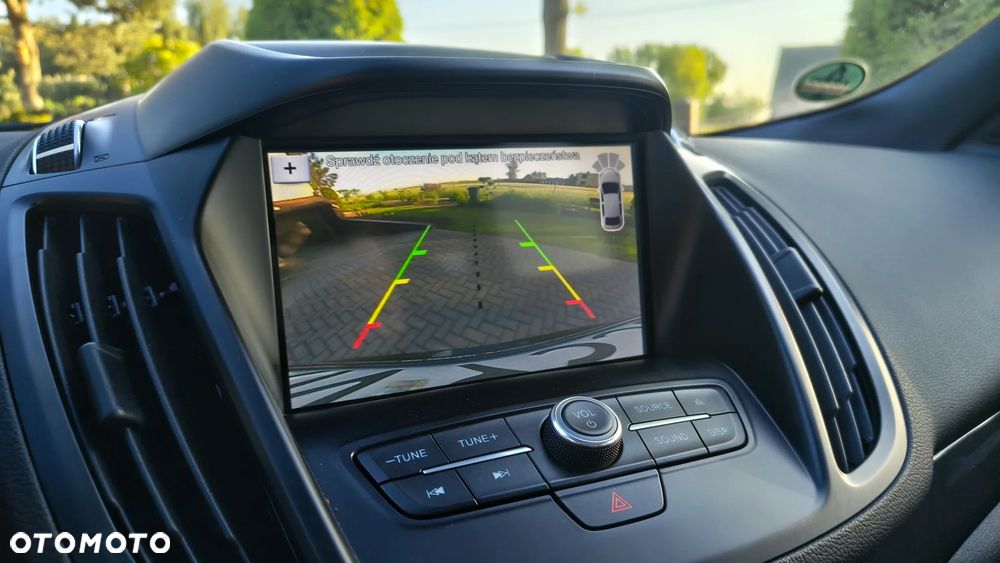 Ford Kuga 2.0 TDCi AWD ST-Line - 22