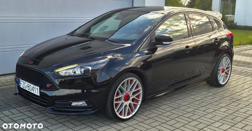Ford Focus 2.0 EcoBoost ST-2 - 25