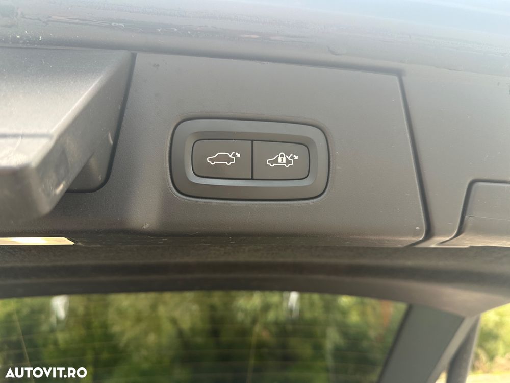 Volvo V90 D5 AWD Geartronic Inscription - 37