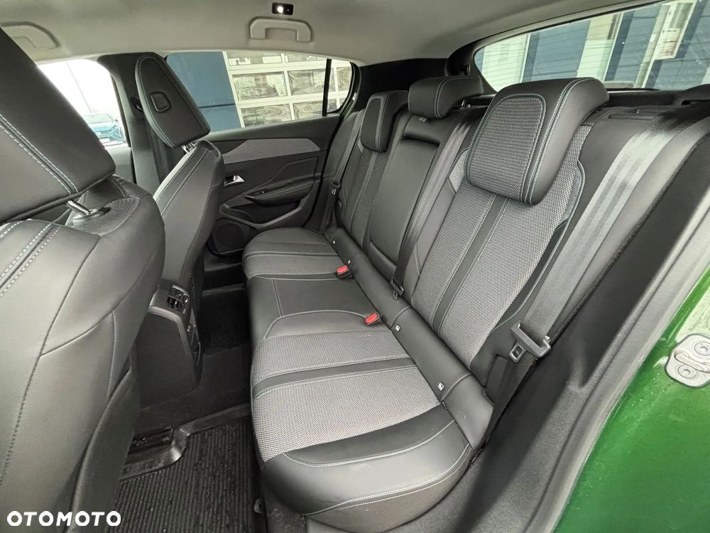 Peugeot 308 1.2 PureTech GPF Allure S&S - 11