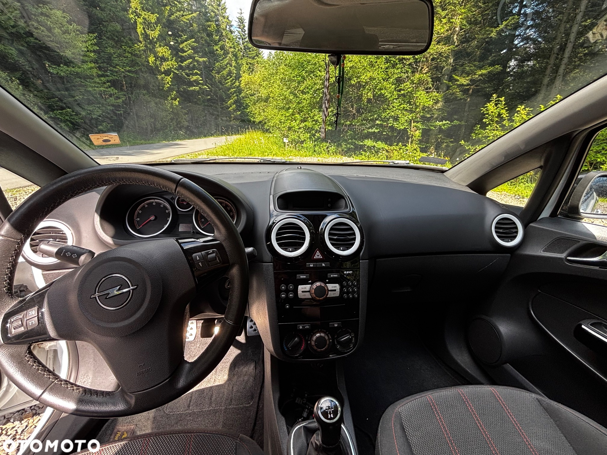 Opel Corsa - 12