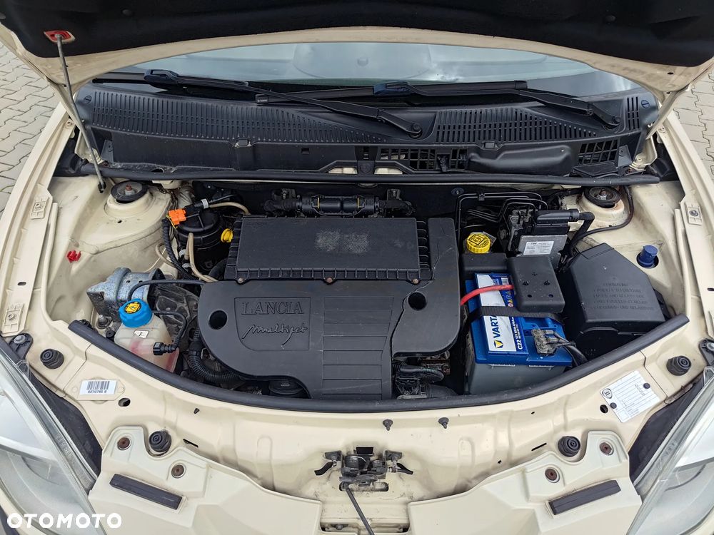 Lancia Ypsilon 1.3JTD Platino - 9