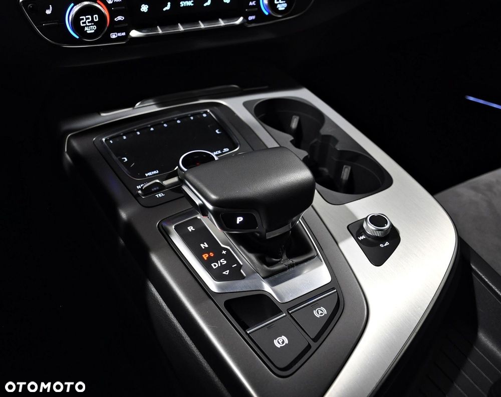 Audi Q7 50 TDI Quattro Tiptronic - 18