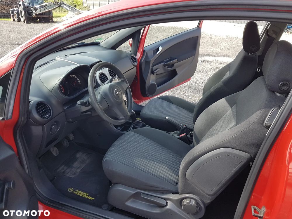 Opel Corsa - 13