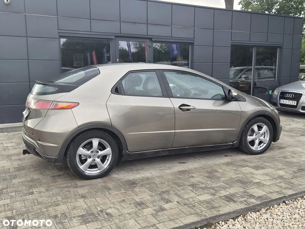 Honda Civic - 5