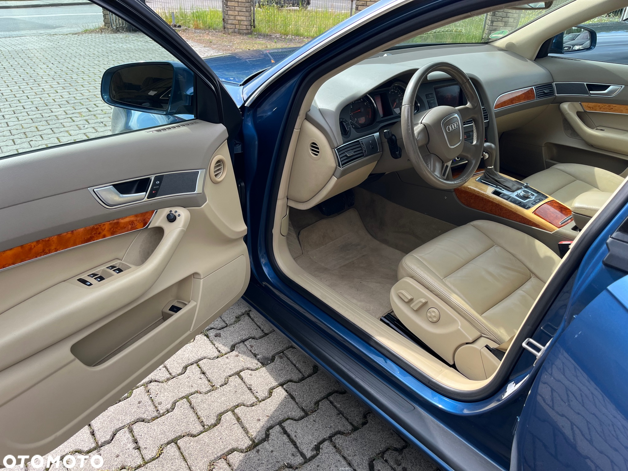 Audi A6 2.4 Multitronic - 19