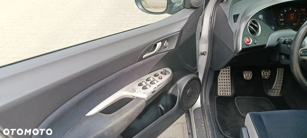 Honda Civic 1.8i-VTEC Sport - 9