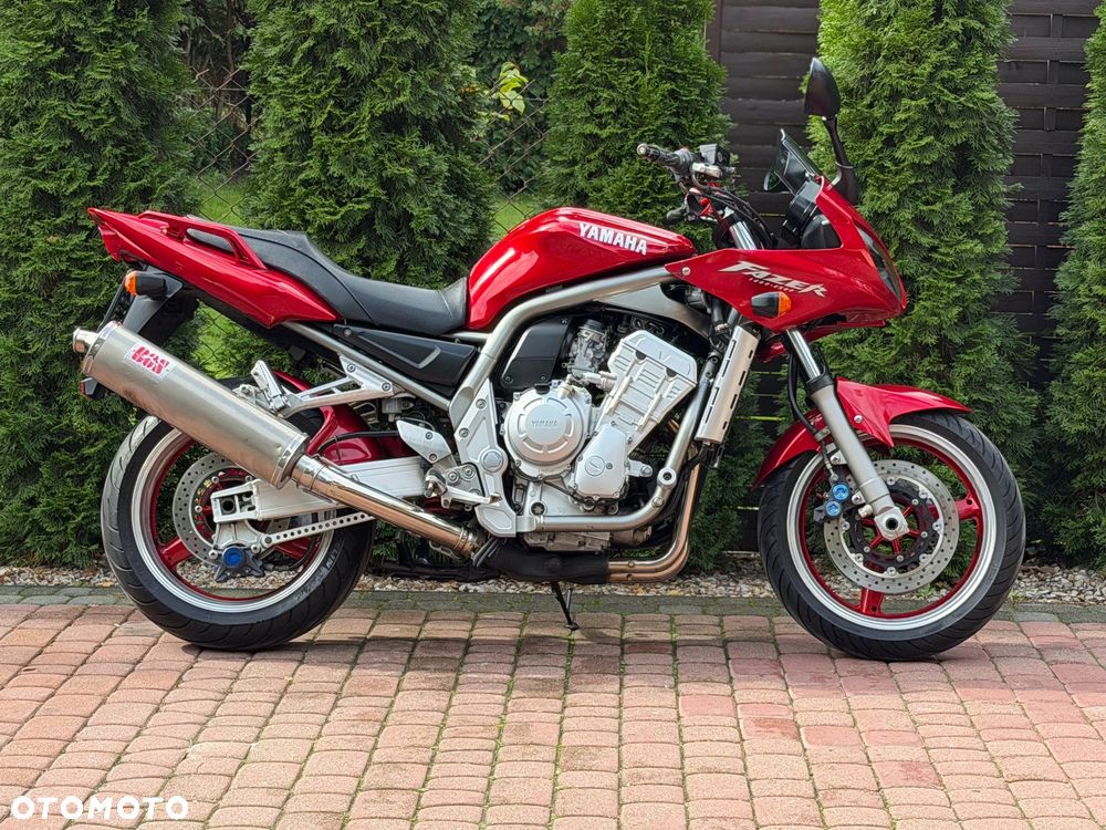 Yamaha FZS - 3