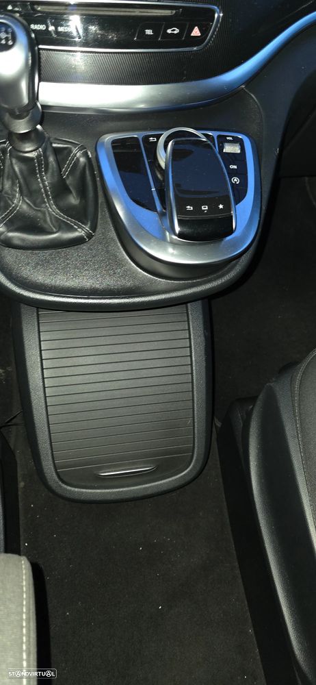 Mercedes-Benz V 220 CDI - 24