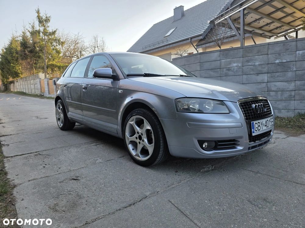 Audi A3 Sportback 2.0 FSI Ambiente - 8