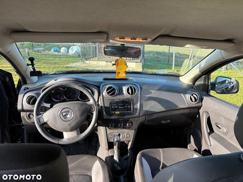 Dacia Sandero TCe 90 (S&S) Comfort - 9