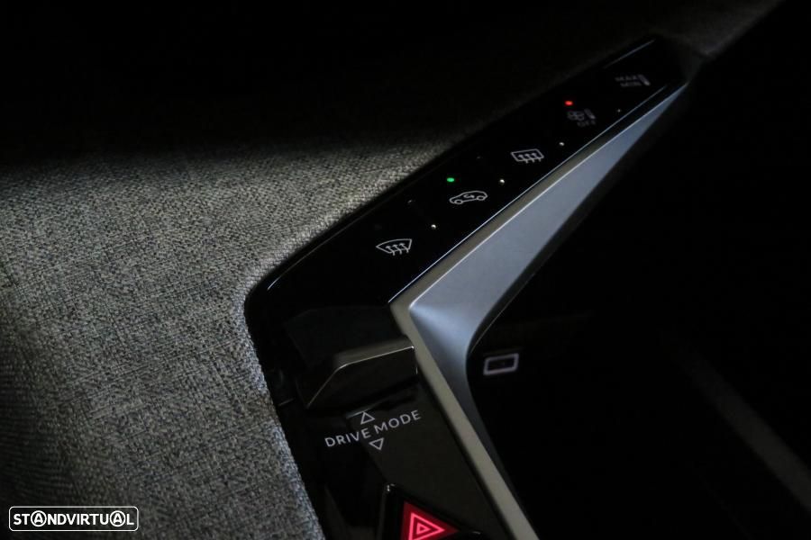 Peugeot 5008 1.2 Hybrid Allure e-DCS6 - 20