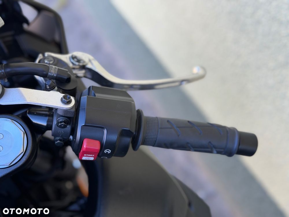Honda CBR - 37