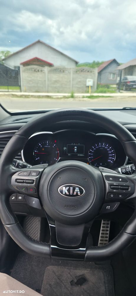 Kia Optima 1.7 CRDI DCT Business Supreme - 16