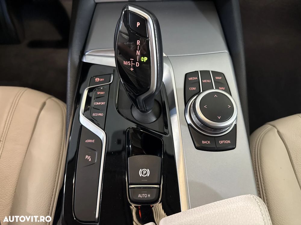 BMW Seria 5 - 18