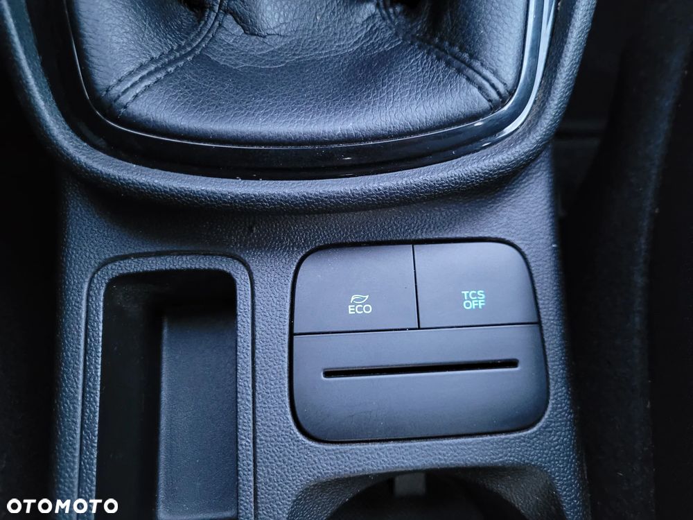 Ford Fiesta 1.1 SYNC Edition - 15