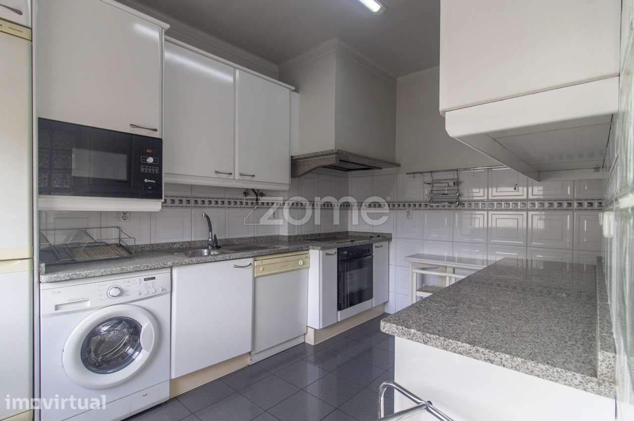 Apartamento T3 com garagem e sótão no Centro de Braga!!!! - Grande imagem: 5/28