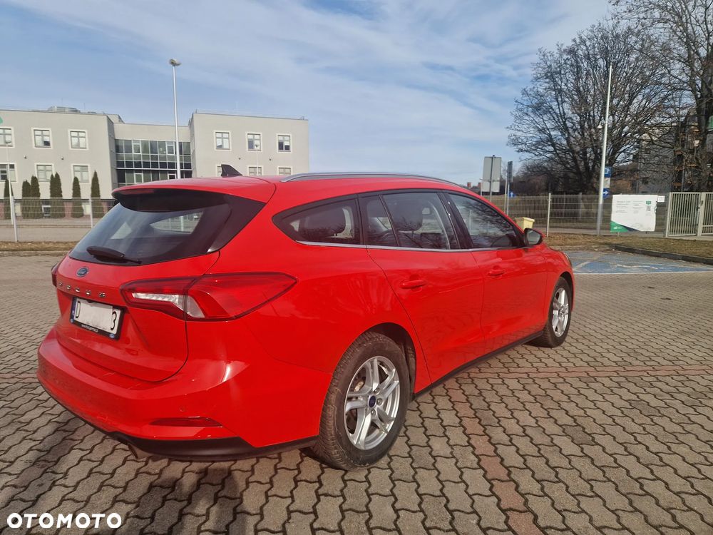 Ford Focus 1.0 EcoBoost Titanium - 7