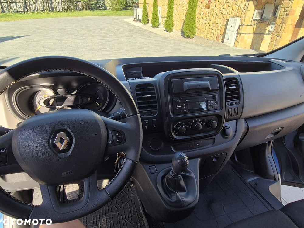 Renault Traffic - 18