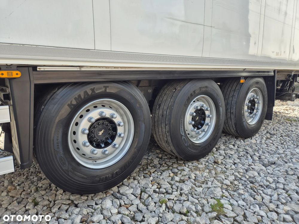 Schmitz Cargobull CARRIER MAXIMA 1300 / WINDA / DOPPEL STOCK / ŚCIANA GRODZIOWA / KWIATÓWKA / BELKI / PODNOSZONA OŚ / z Niemiec / TOP STAN 2011/ CARRIER CHŁODNIA CHLODNIA LODÓWKA PODWÓJNY ZAŁADUNEK PIĘTROWA - 10