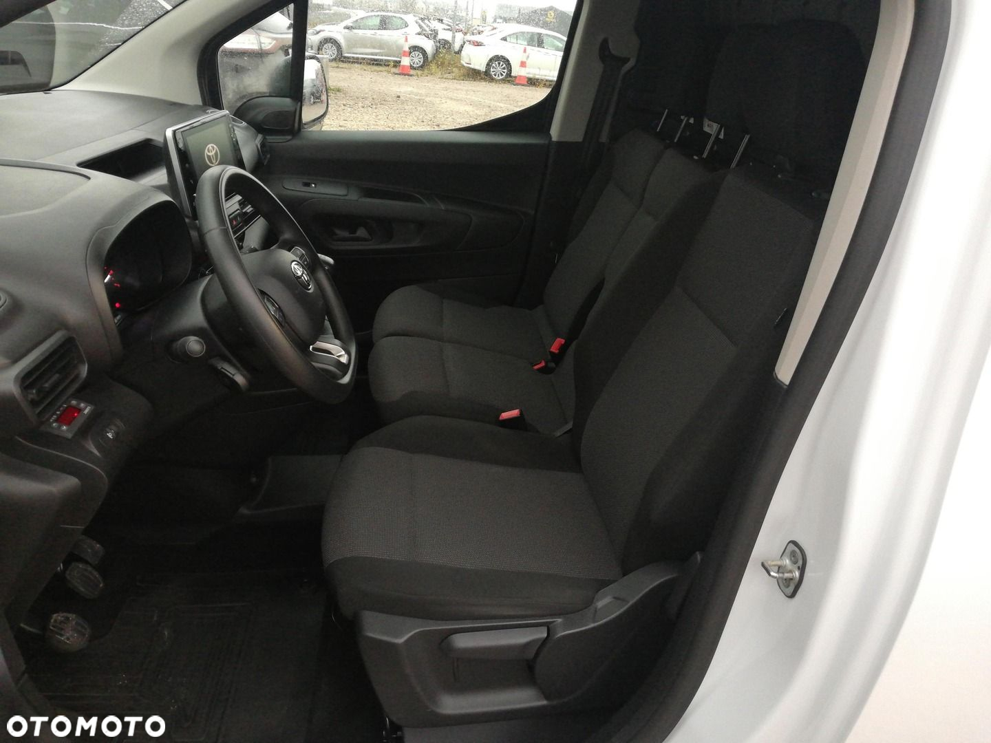 Toyota PROACE CITY - 16