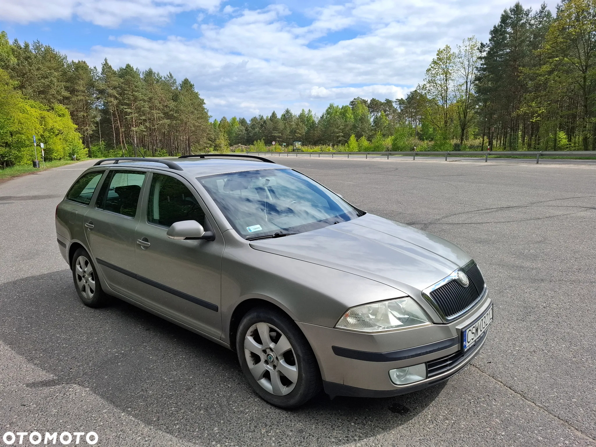 Skoda Octavia 1.6 Ambiente - 2