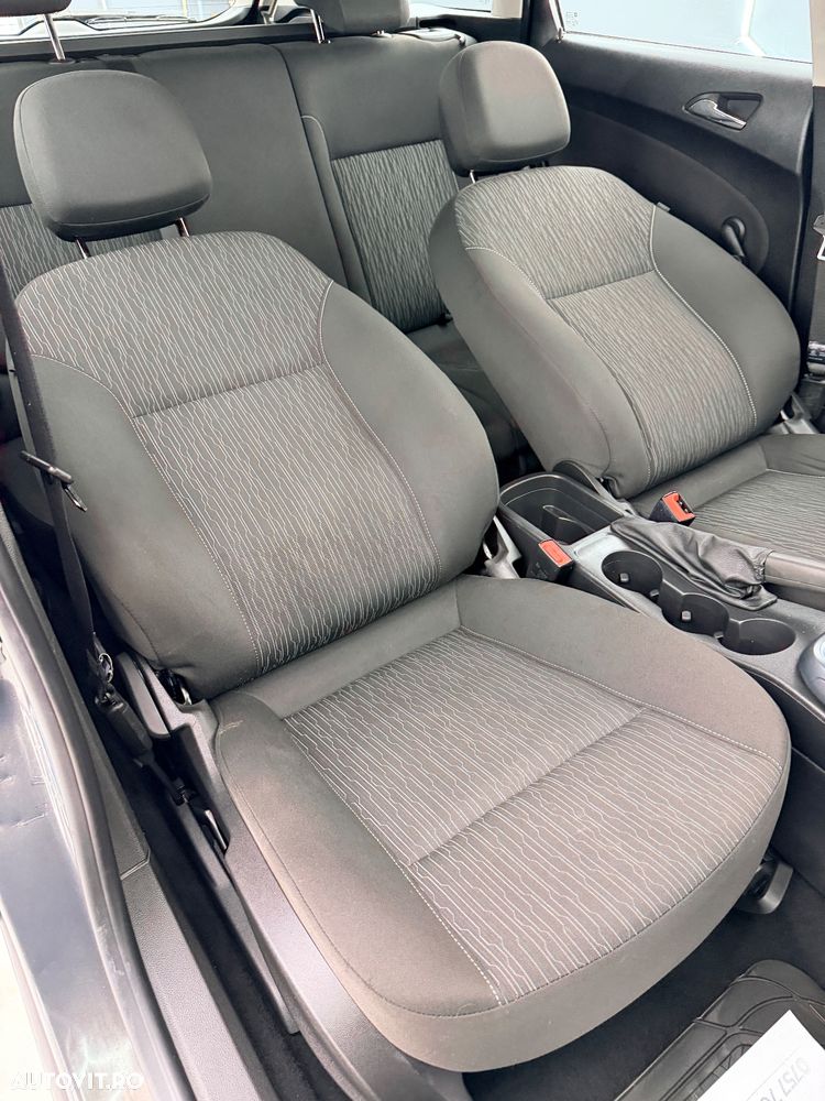 Opel Astra 1.7 CDTI DPF ENERGY - 22