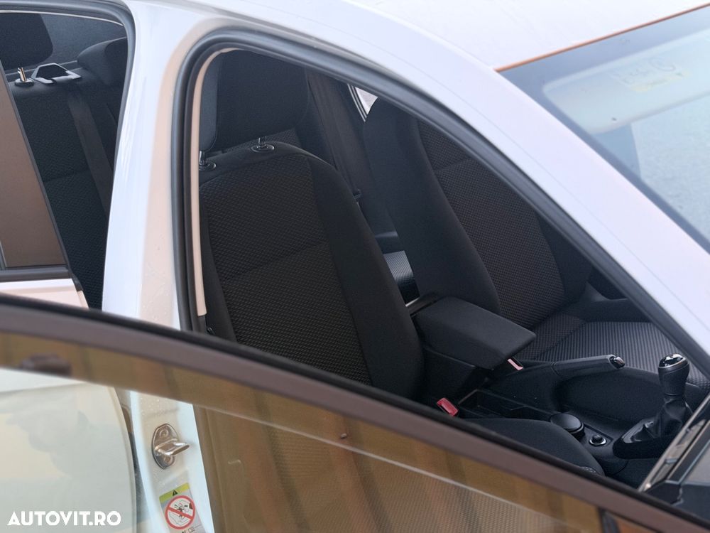 Volkswagen Polo 1.0 TSI Trendline - 17