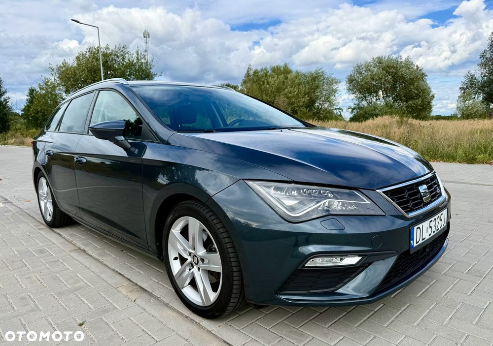 Seat Leon Sportstourer 1.5 eTSI FR DSG - 3