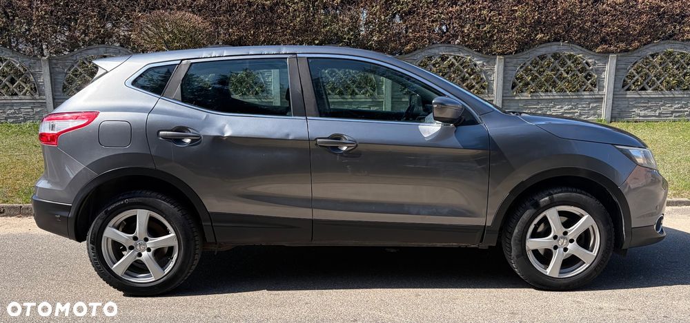 Nissan Qashqai 1.6 DCi 4x4 N-Connecta EU6 - 10
